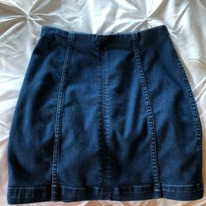 Free people denim mini skirt size 0!